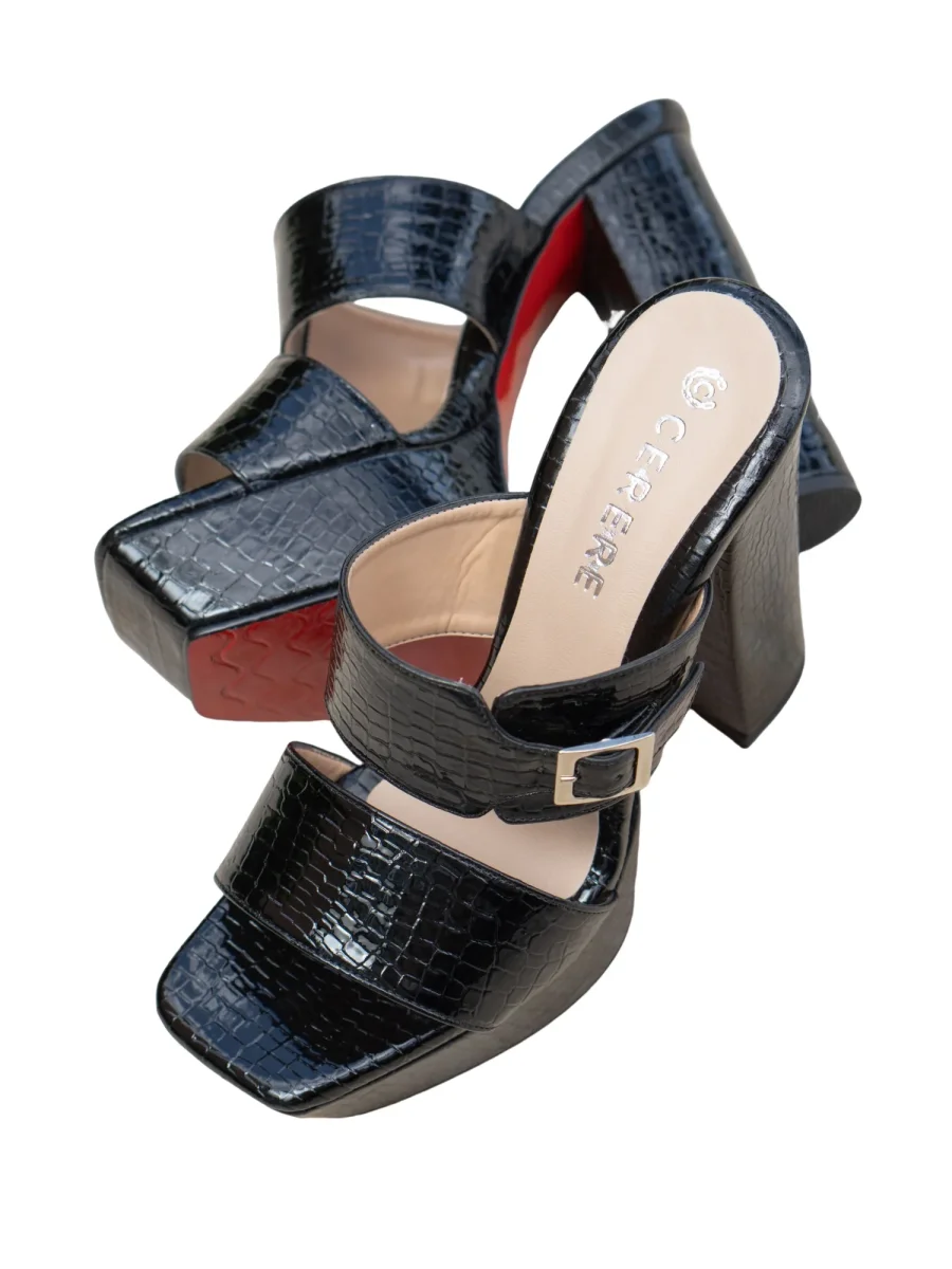 SANDALIA DE TACON NEGRO MODELO E-1065
