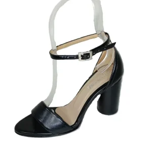 SANDALIA DE TACON NEGRO MODELO E-74