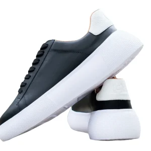 Zapatillas Urbanas de Hombre Negras con Suela Blanca Modelo 1007 - Comodidad y Estilo Casual