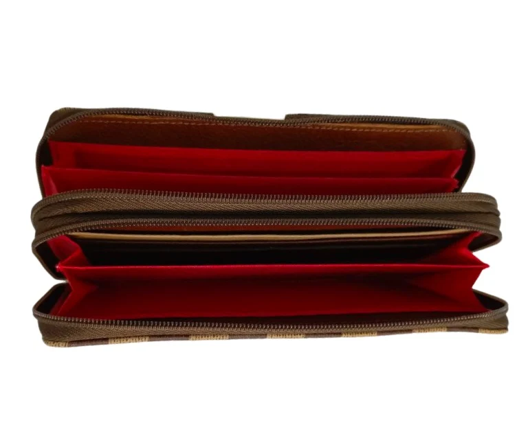 Monedero de Piel Elegante en Color Marrón - Modelo 537 con Diseño Clásico y Organizador Interno - Imagen 5