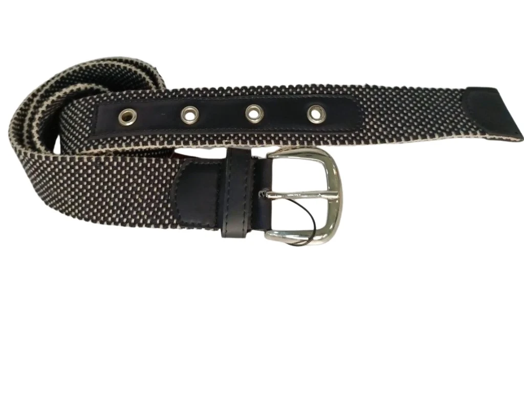 Cinturón de Piel Negro para Caballero Modelo 77 - Elegancia y Versatilidad en tu Guardarropa - Imagen 3