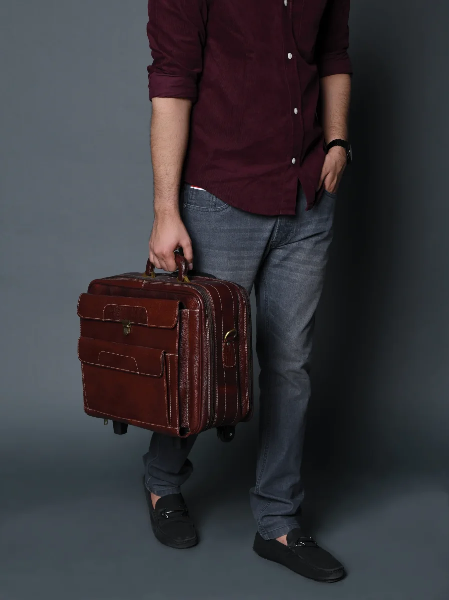 Wanderer Leather Trolly Suitcase Bag - Imagen 5