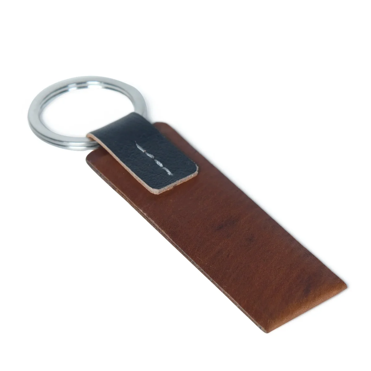 Genuine Leather & Metal Keychain - Imagen 3