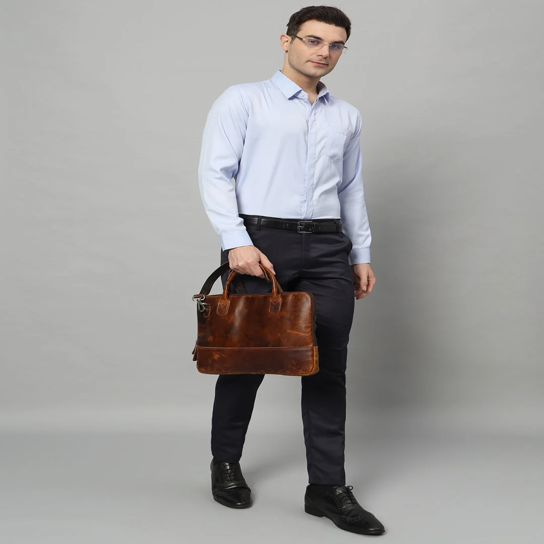 Modernist Leather Laptop Bag- Brown - Imagen 7