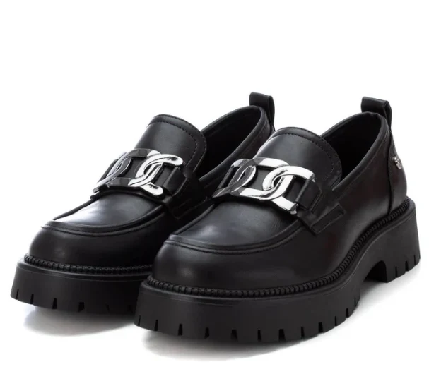 MOCASIN DAMA COLOR NEGRO MODELO 143291 - Imagen 2
