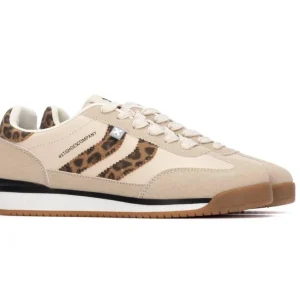 DEPORTIVOS DAMA COLOR BEIGE LEOPARDO MODELO 144587