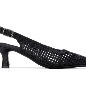 SANDALIA DE TACON COLOR NEGRO MODELO 145432