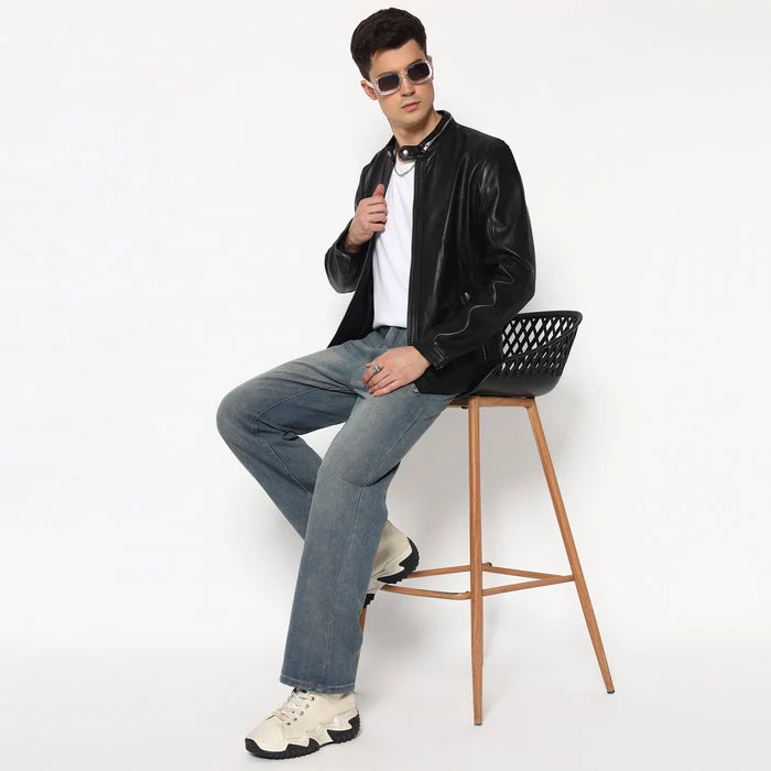 Stylish Men’s Black Bomber Leather Jacket - Imagen 6