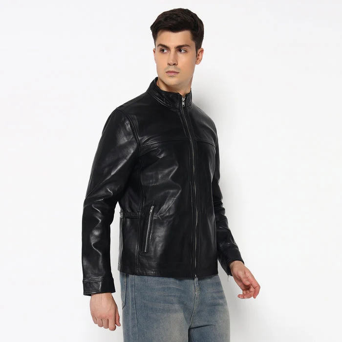 Men’s Sleek Black Leather Jacket - Imagen 6