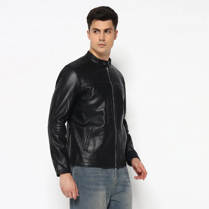 Men’s Timeless Plain Black Leather Jacket - Imagen 6
