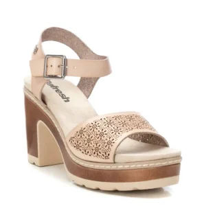 SANDALIA DE TACON COLOR BEIGE MODELO 172781
