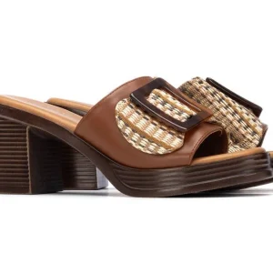 SANDALIA DE TACON COLOR CAMEL MODELO 175028