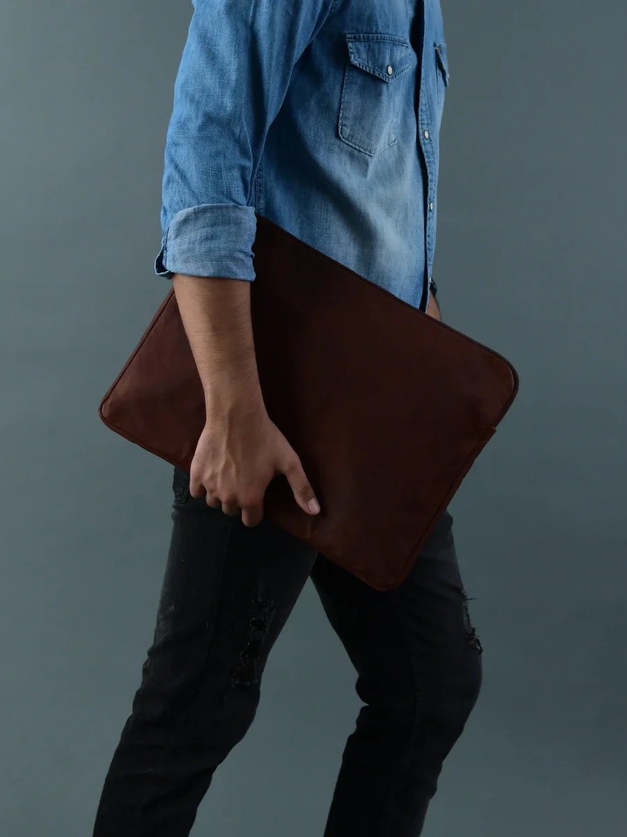 Zento Laptop Sleeve - Dark Brown - Imagen 3