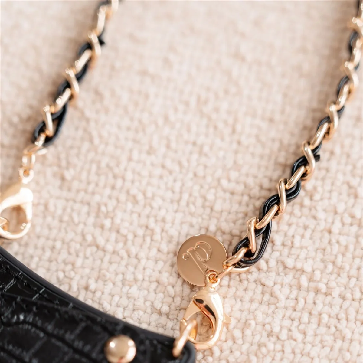 Phone Charm | Italian | Noir Gold - Imagen 6