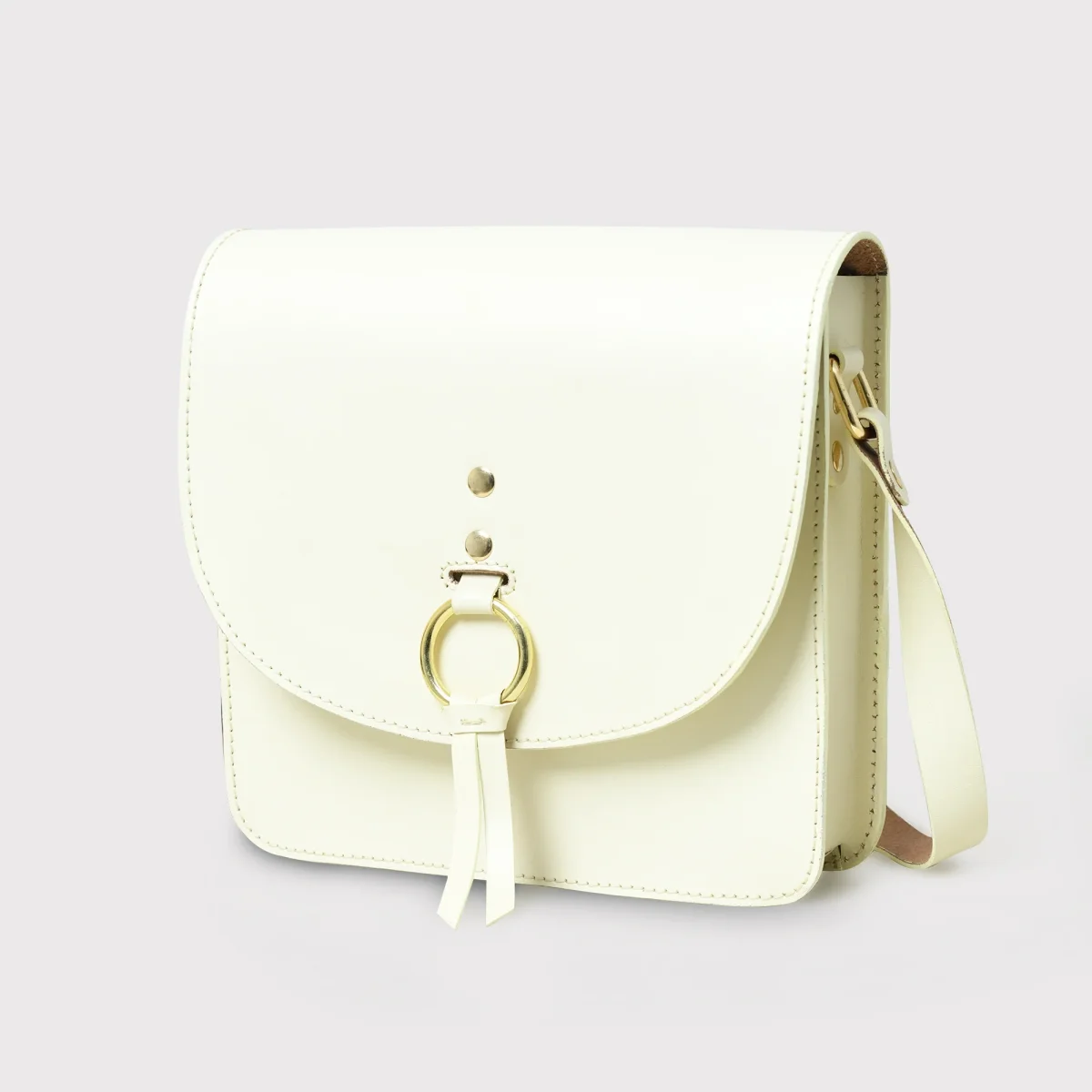 White Elegance Crossbody Sling Bag - Imagen 3