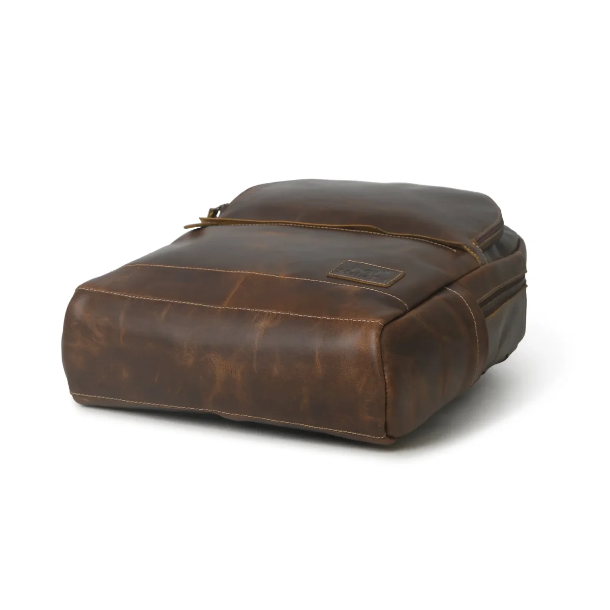 MaheTri Cambridge Unisex Buffalo Leather Backpack - Imagen 6