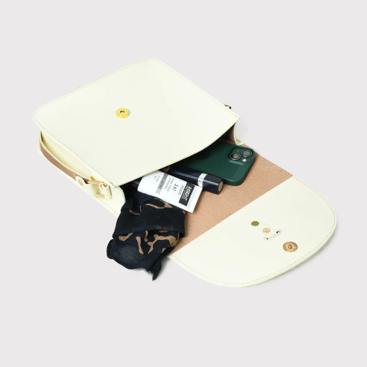 White Elegance Crossbody Sling Bag - Imagen 7