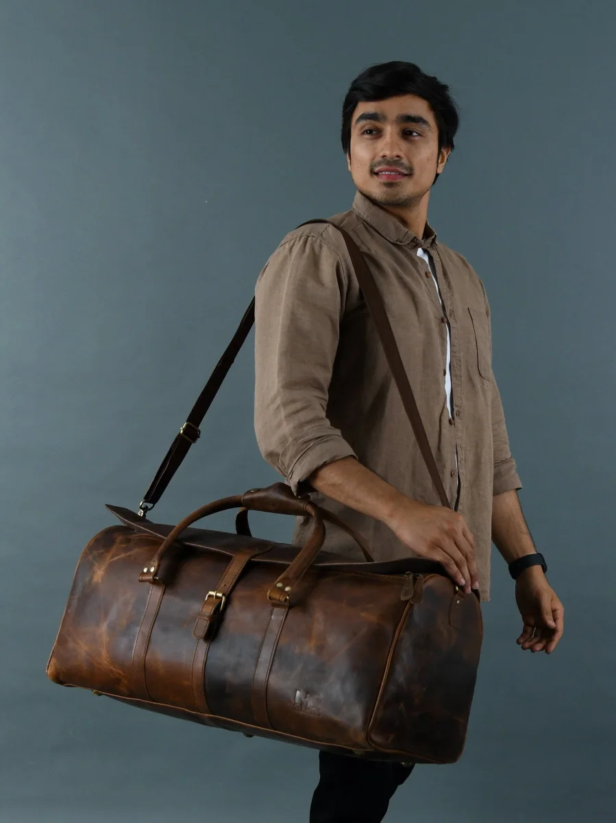 The Bolton Flap Duffel- Brown - Imagen 5
