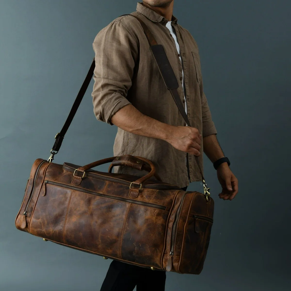 Cohen Buffalo Weekender Duffle - Imagen 5