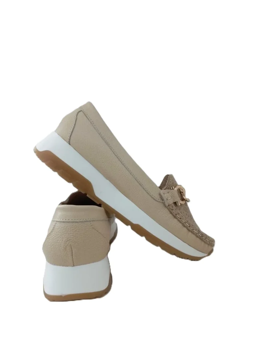MOCASIN DAMA BEIGE MODELO 2765 - Imagen 2