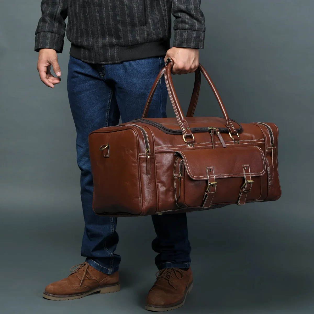 Upgraded Traveler Weekender Duffle - Imagen 3