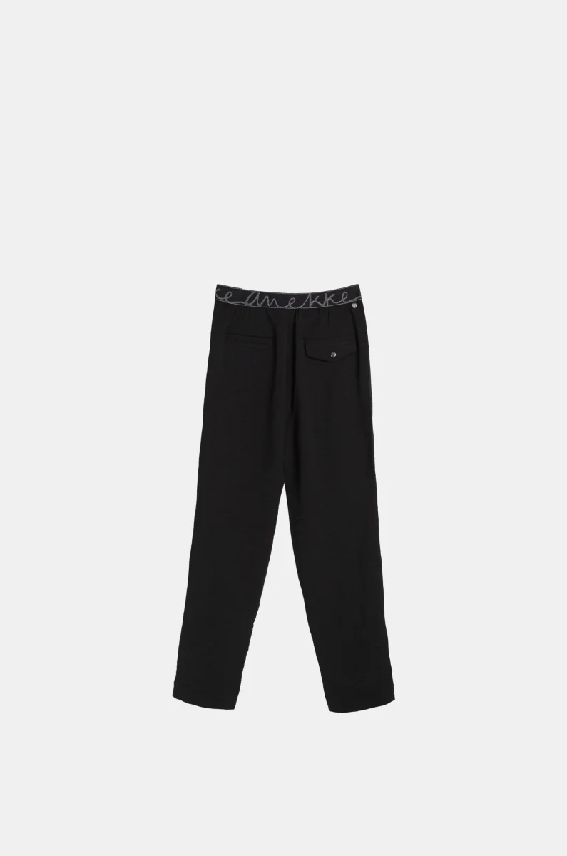 Pantalones negros