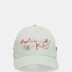 Gorra verde lazo rojo