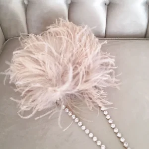 Bolsito plumas joya beige