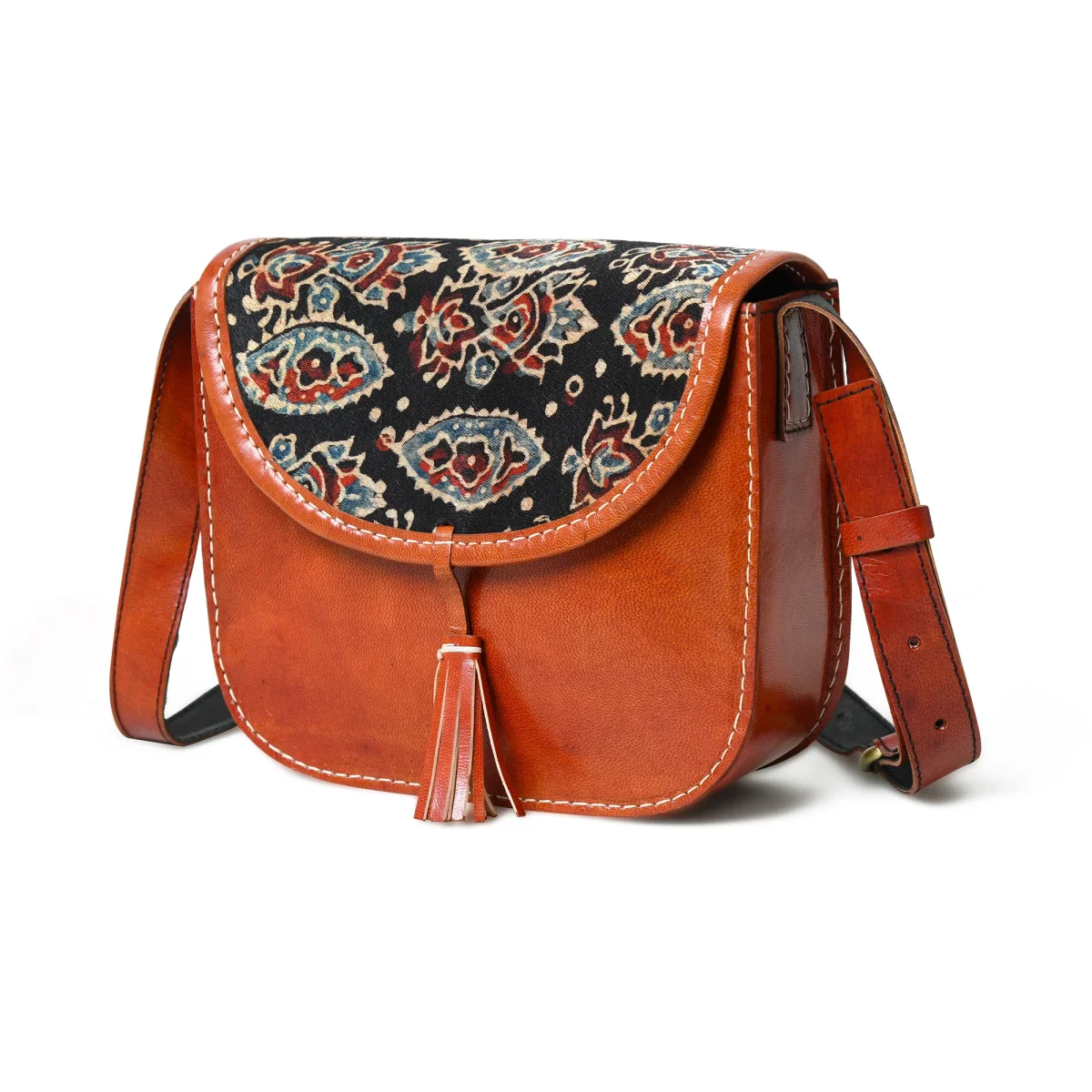 Astounding Ajrakh Ethnic Satchel - Imagen 2