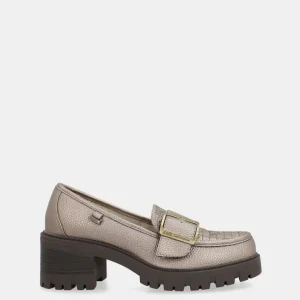 Mocasines dorados