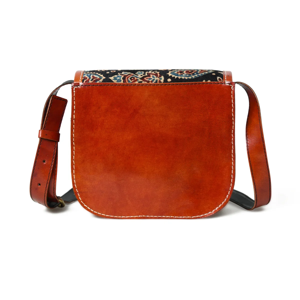 Astounding Ajrakh Ethnic Satchel - Imagen 9
