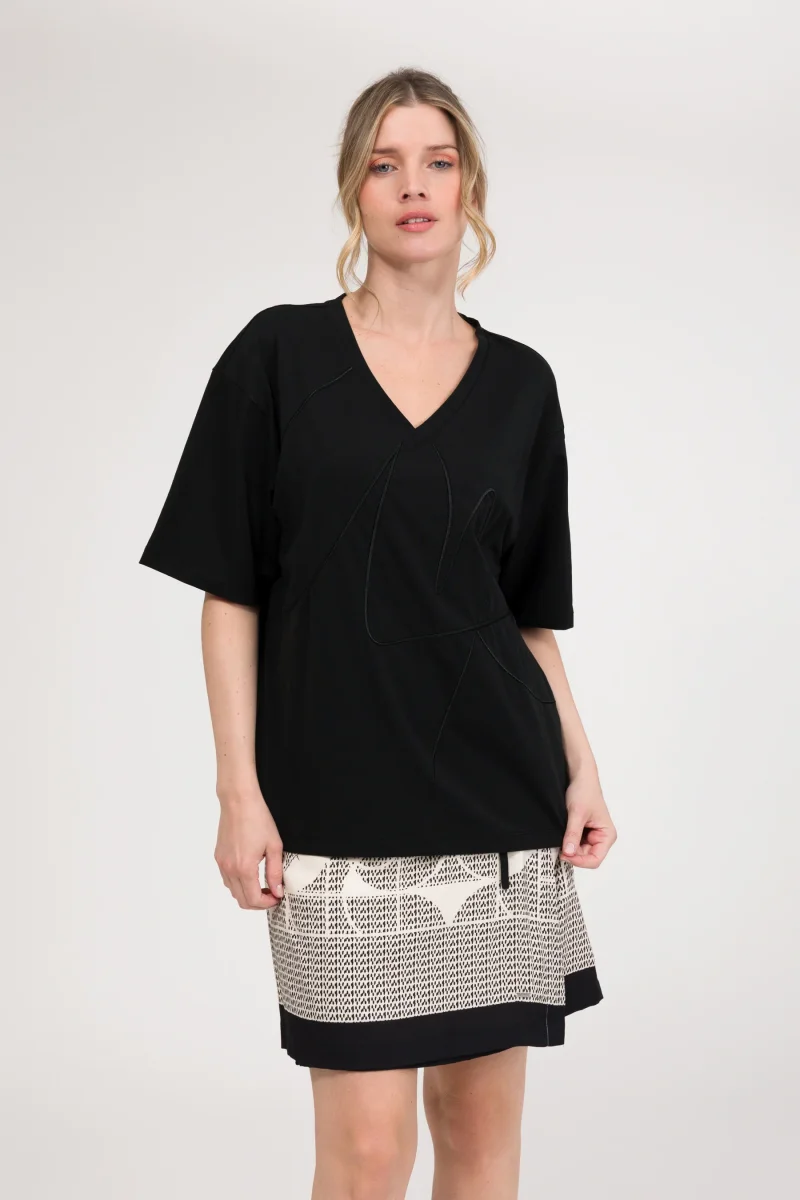 Camiseta negra - Imagen 3