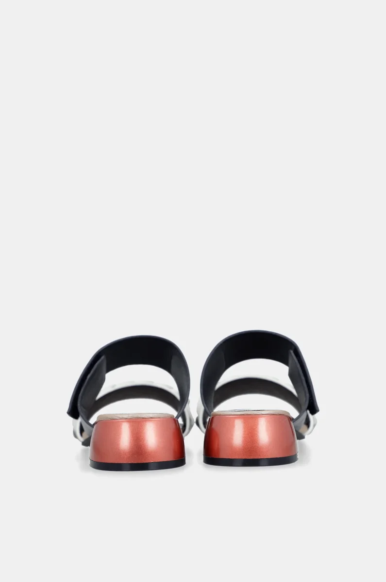 Sandalias con tacón y eslabones Eikon - Imagen 7