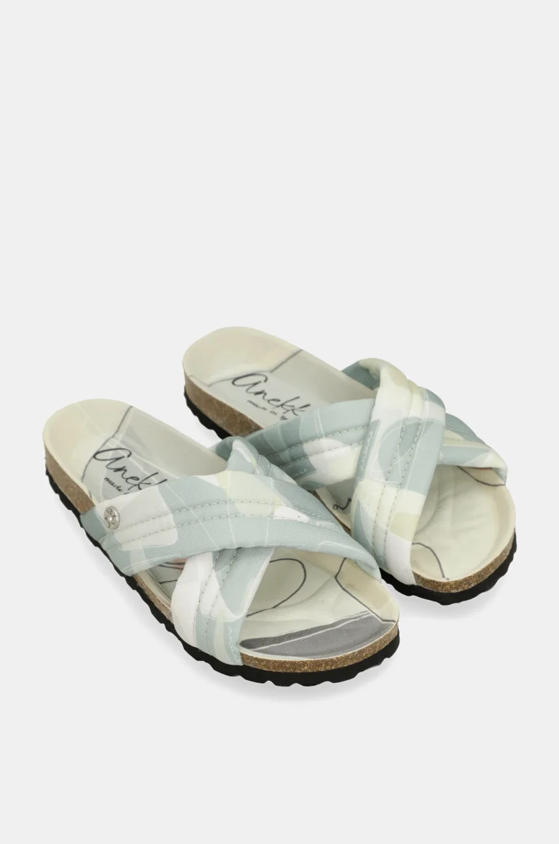 Sandalias cruzadas azules - Imagen 6