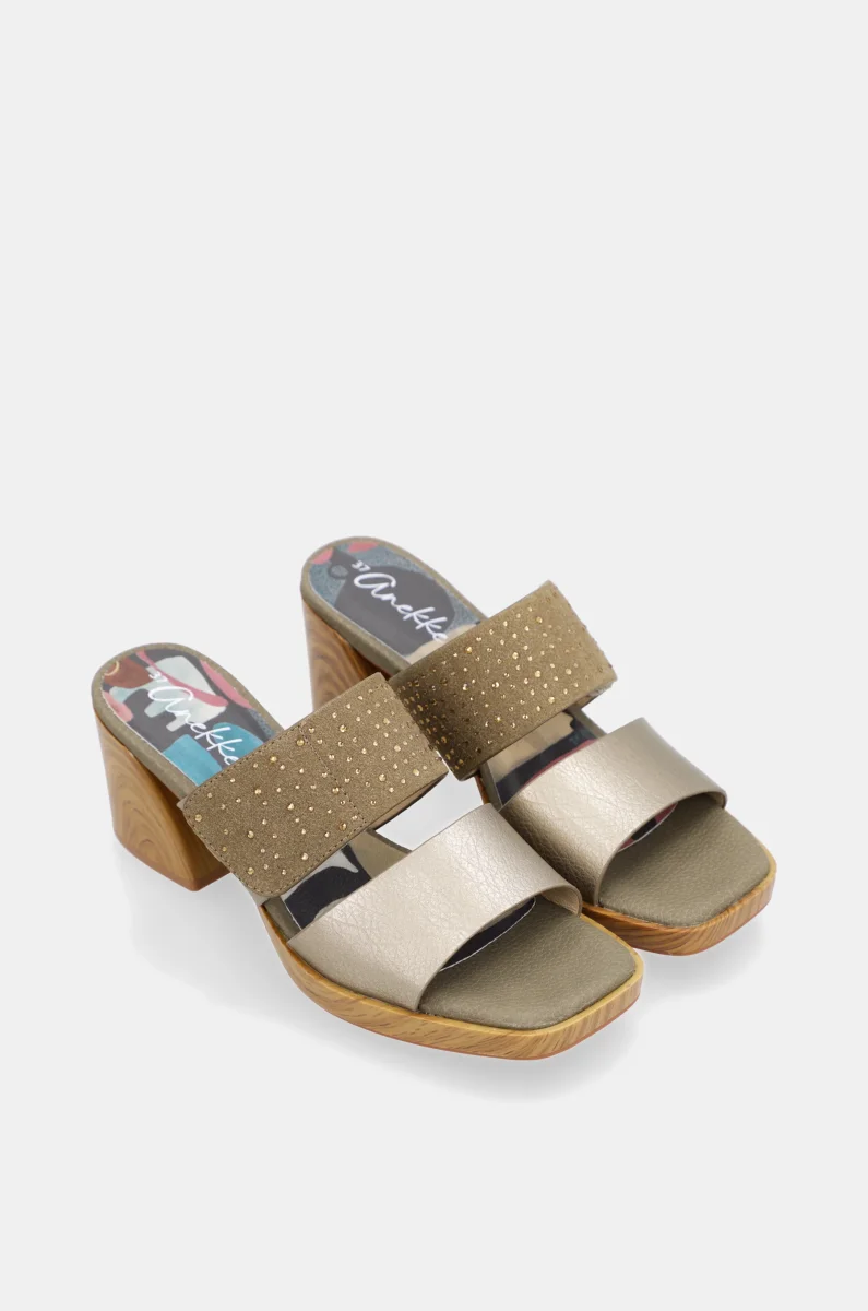 Sandalias con tacón verdes y doradas con strass - Imagen 4