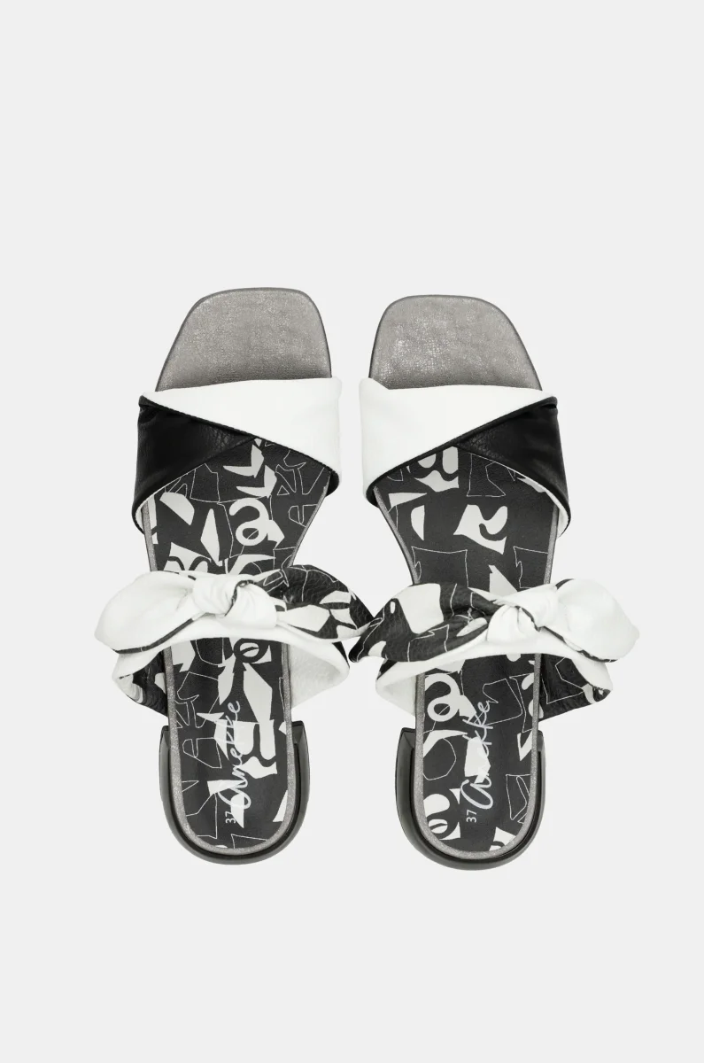 Sandalias con tacón y nudo Bloom - Imagen 9
