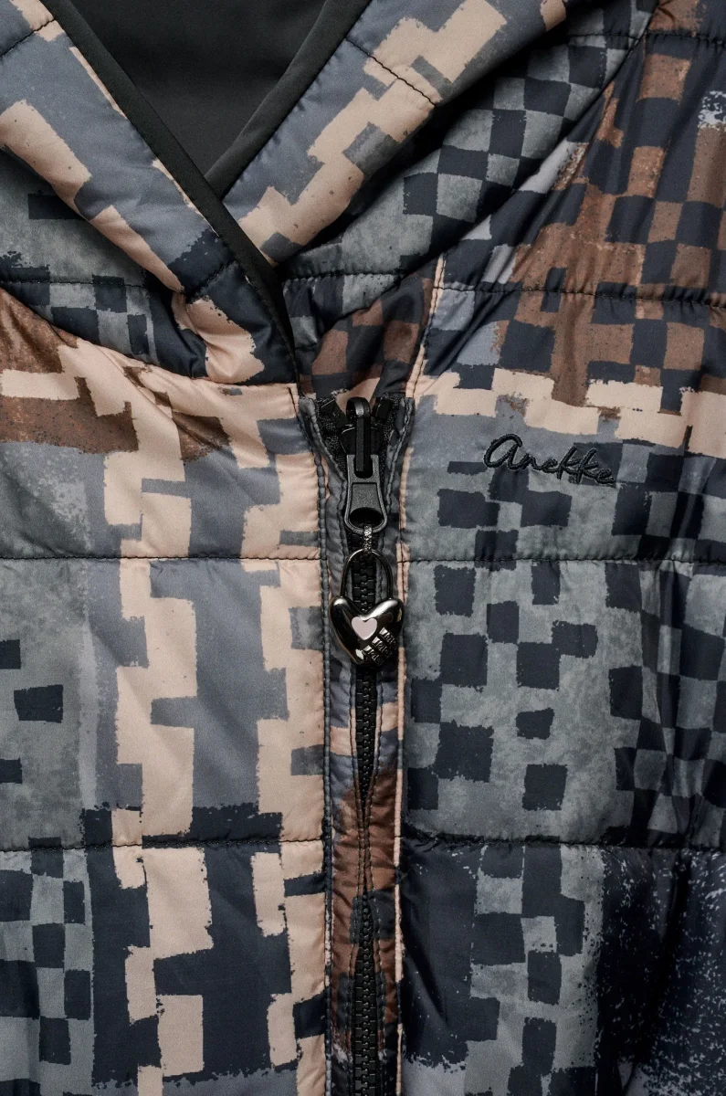 Abrigo reversible negro con capucha - Imagen 4