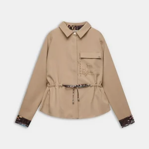 Camisa beige Blossom con bordado y cintura ajustable