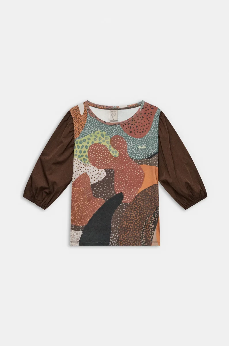 Camiseta estampada multicolor con mangas abullonadas - Imagen 2