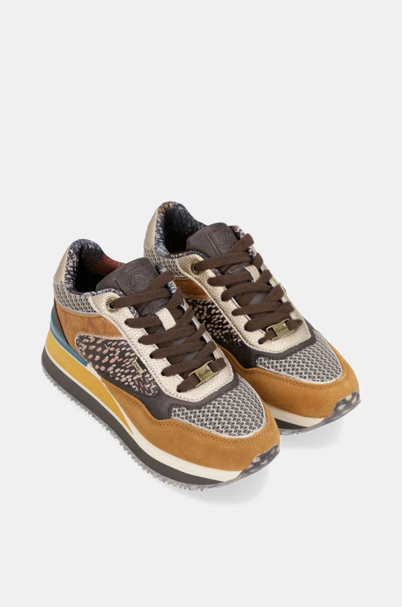 Deportivos marrones estampados - Imagen 6