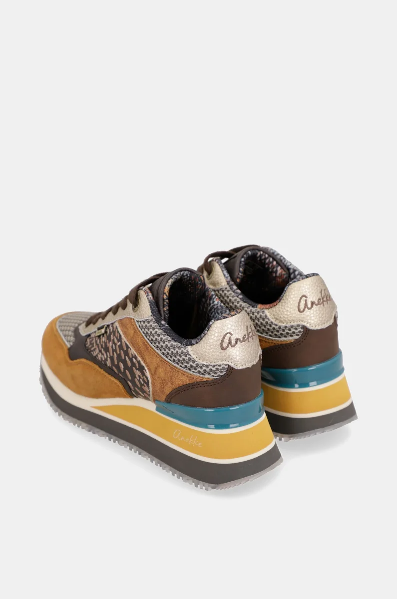 Deportivos marrones estampados - Imagen 7
