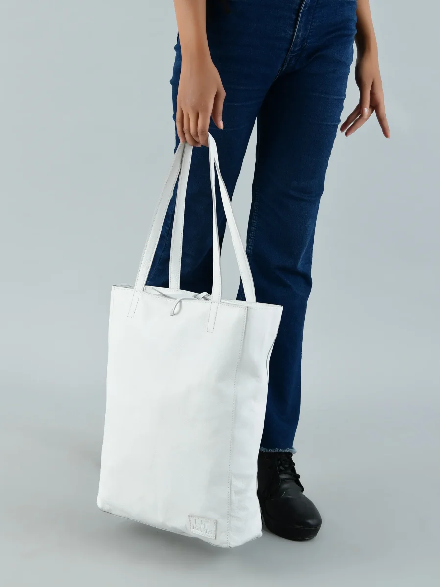 White Leather Shoulder Tote Bag - Imagen 3