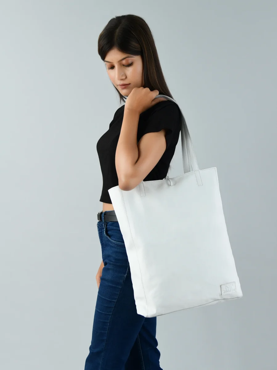 White Leather Shoulder Tote Bag - Imagen 8
