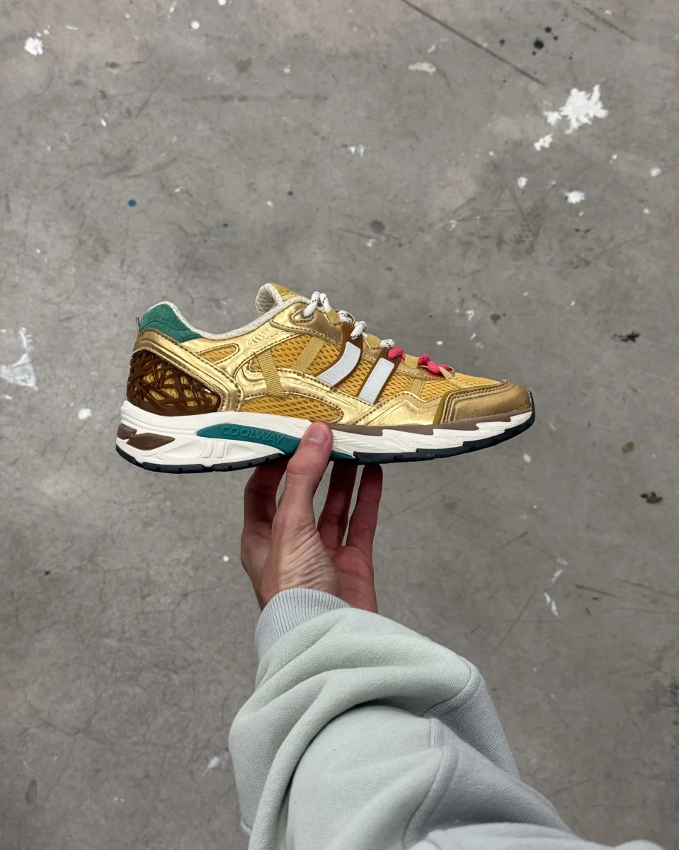 2003 Golden Flame - Imagen 4