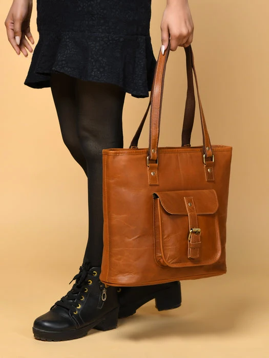 Classic Chic Genuine Leather Tote - Imagen 5