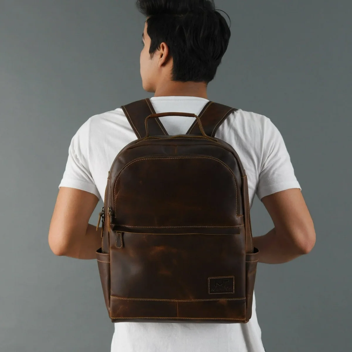 MaheTri Cambridge Unisex Buffalo Leather Backpack - Imagen 3
