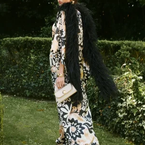 Cuello de plumas maxi