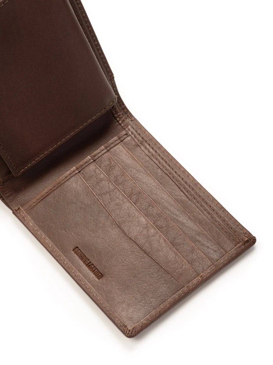 Wealth Ward Brown Bi-folded Wallet - Imagen 4