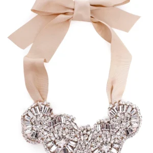 Collar babero joya beige