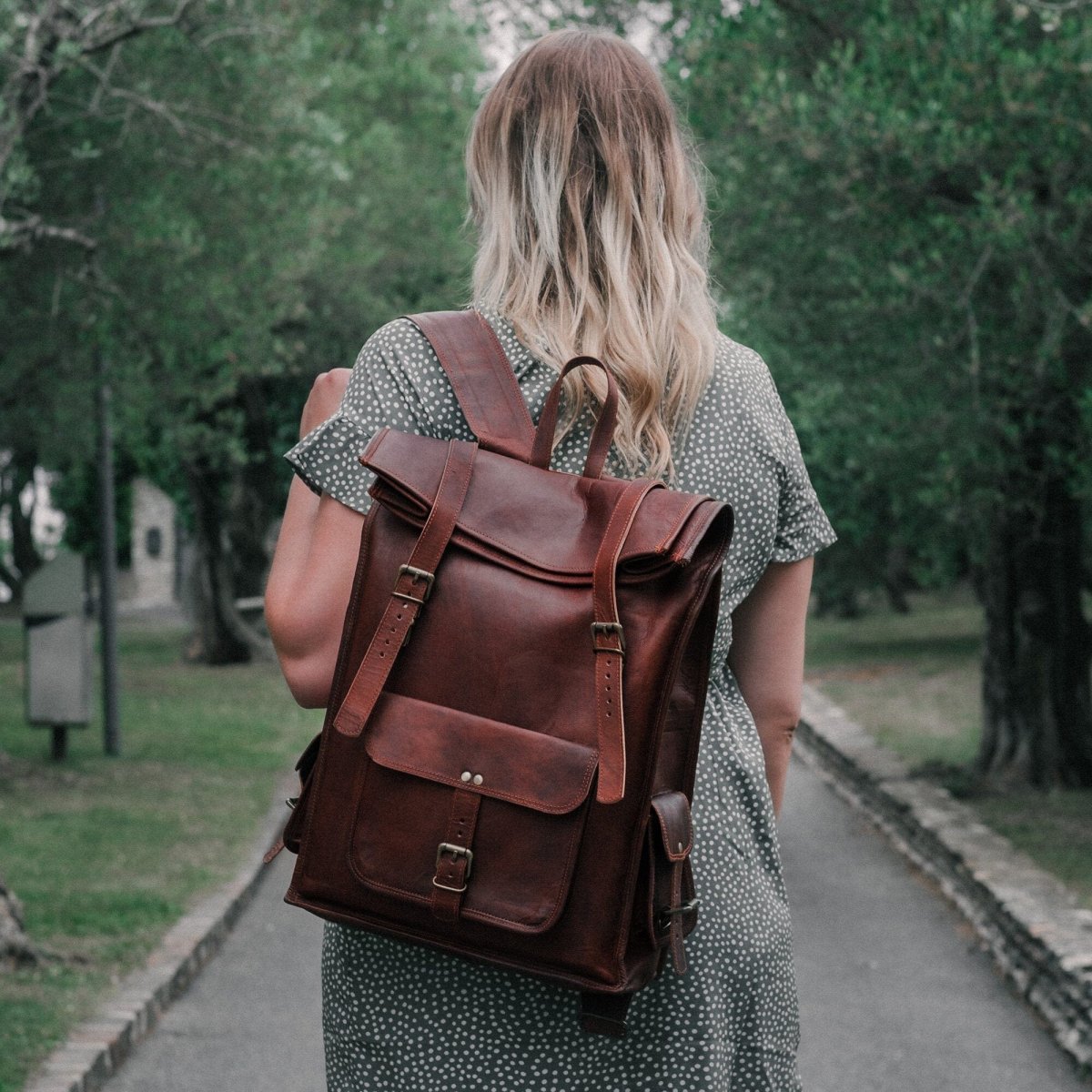 The Chavez Roll Top Backpack - Imagen 5
